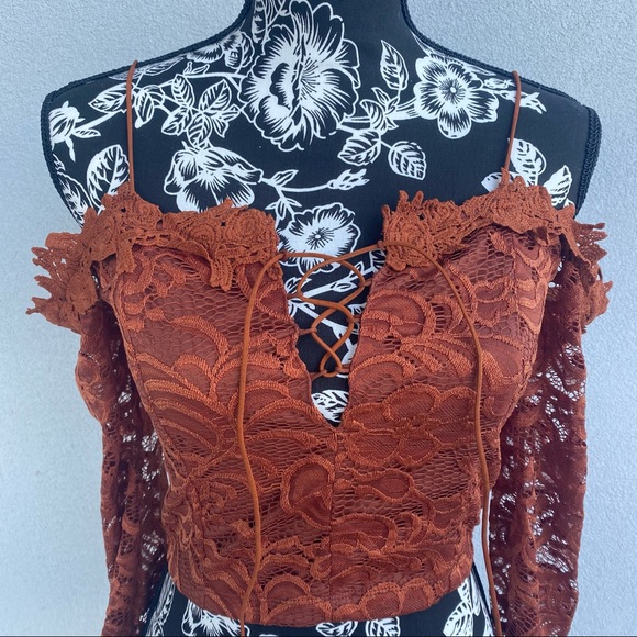 PaperMoon Burnt Orange Crop with Sleeves - Picture 3 of 13